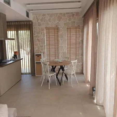 Zoe וילה טרפזאקי